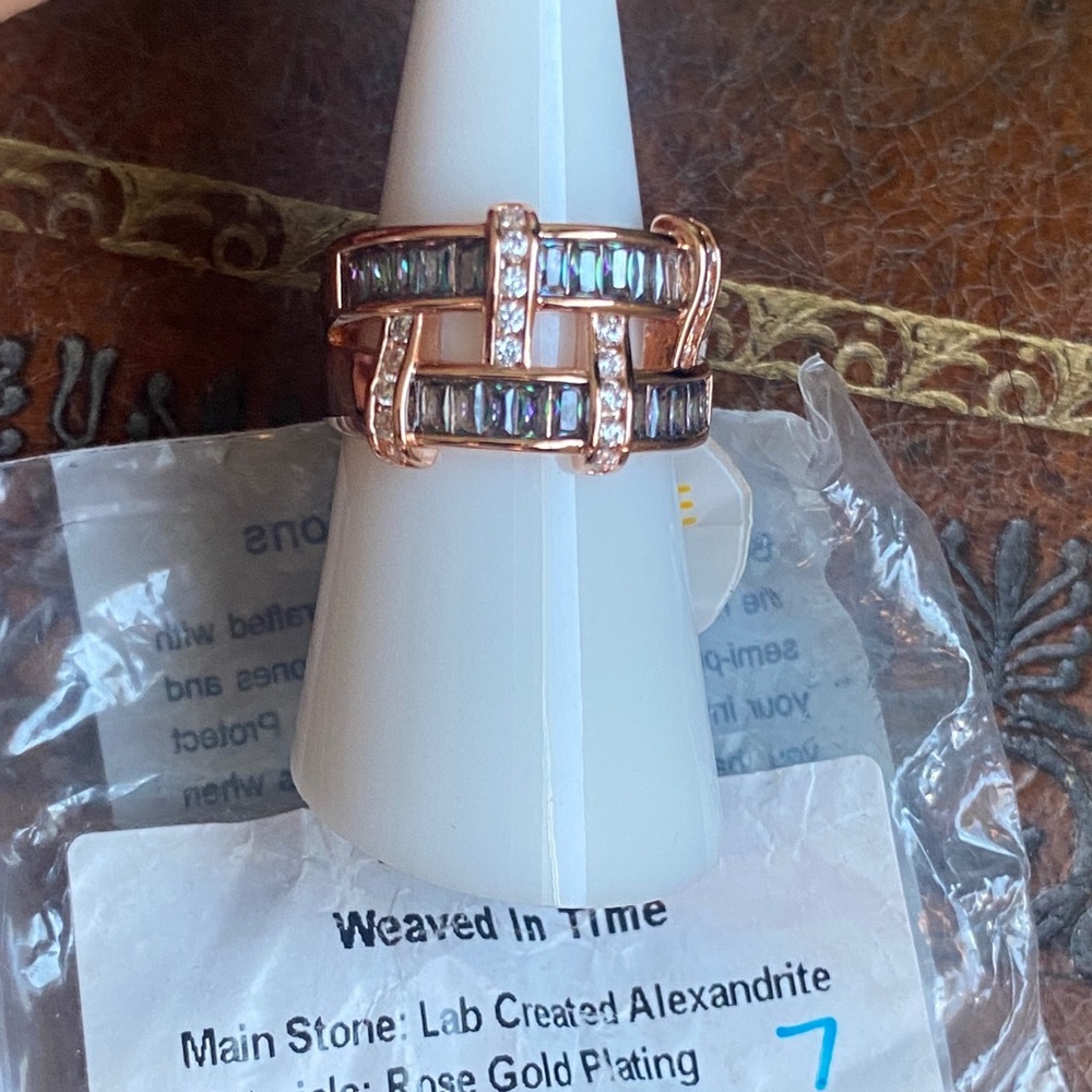 Bomb Party June birthday ring Weaved in time